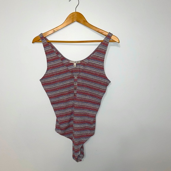 Express Stripe Bodysuit - Picture 5 of 6